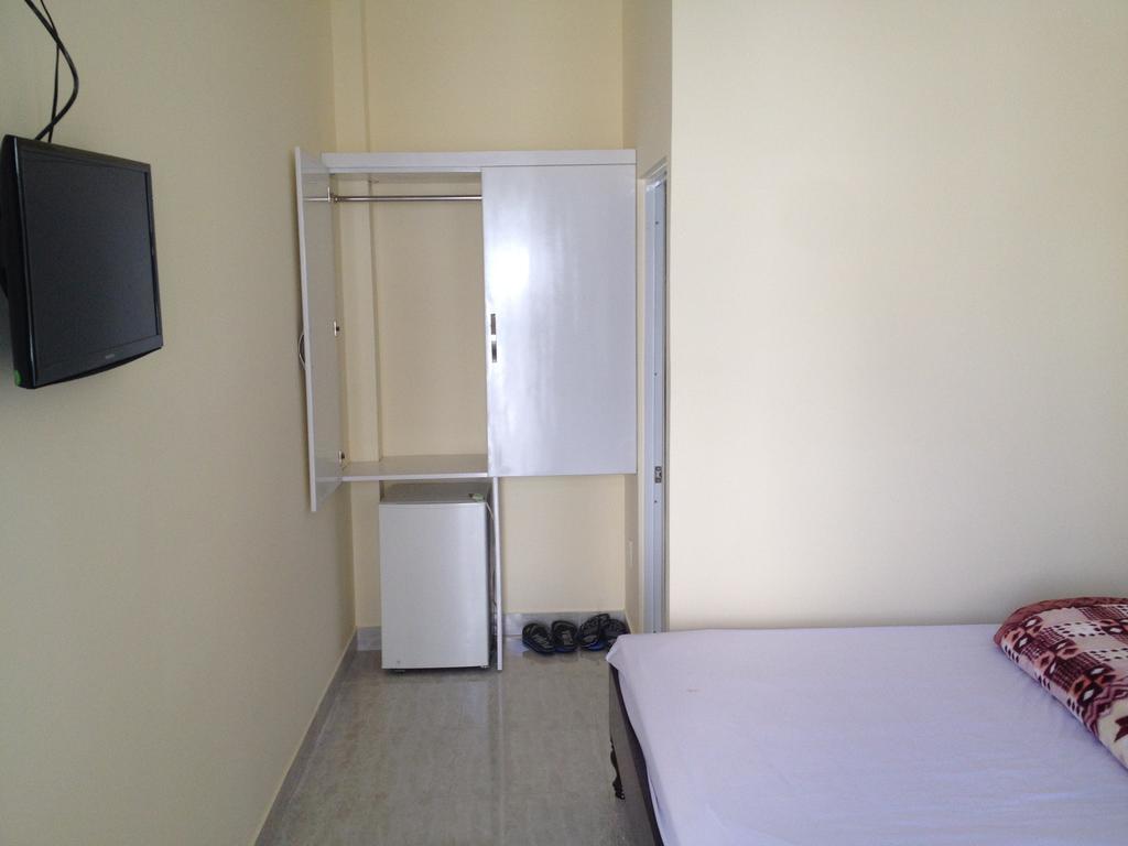 Phuong Hong Guesthouse Далат Экстерьер фото